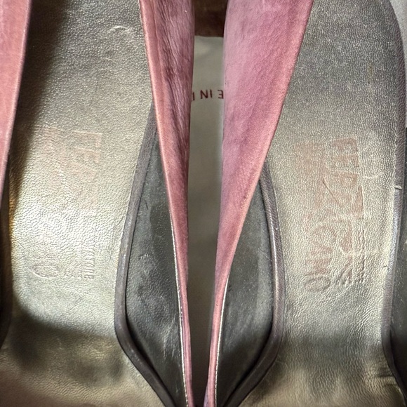 Ferragamo suede peep toe heels - Picture 4 of 5